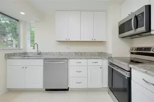 470 Artists Ave, Englewood, FL 34223 - Photo 15