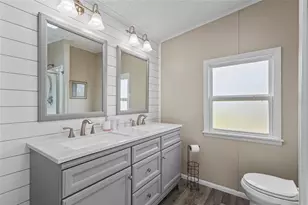 611 La Jolla Cir, North Port, FL 34287 - Photo 15