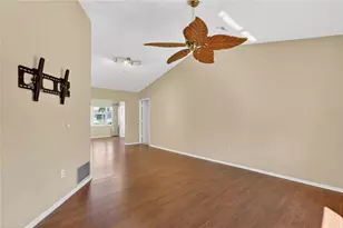 5852 Lincoln Rd, Venice, FL 34293 - Photo 7