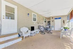 349 Longwood Dr, Venice, FL 34285 - Photo 5