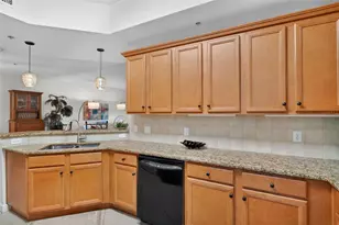 8561 Amberjack Cir, Englewood, FL 34224 - Photo 11