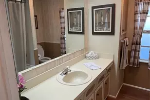 803 Jolanda Cir, Venice, FL 34285 - Photo 25