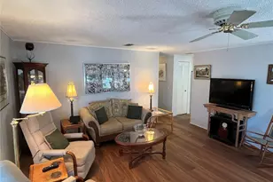 803 Jolanda Cir, Venice, FL 34285 - Photo 13