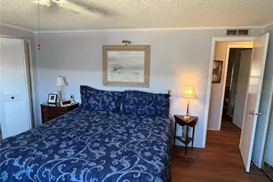 803 Jolanda Cir, Venice, FL 34285 - Photo 33