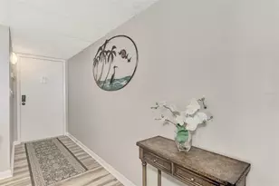 631 Alhambra Rd, Venice, FL 34285 - Photo 9