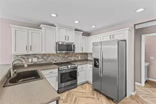 11754 Tempest Harbor Loop, Venice, FL 34292 - Photo 7