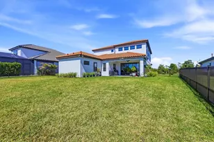 304 Caserta Ct, Nokomis, FL 34275 - Photo 5