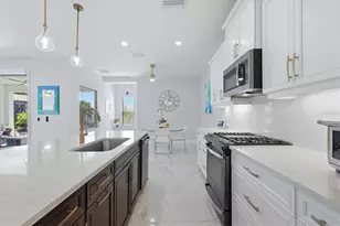 304 Caserta Ct, Nokomis, FL 34275 - Photo 13