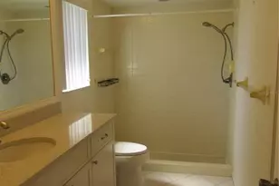 1608 Lilliput Ct, Venice, FL 34293 - Photo 15