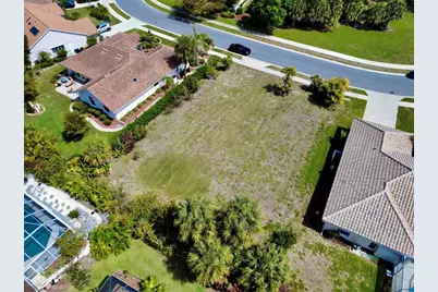 565 Park Estates Square, Venice, FL 34293 - Photo 5