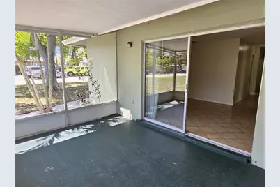 105 Base Avenue E, Venice, FL 34285 - Photo 15