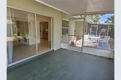 105 Base Avenue E, Venice, FL 34285 - Photo 13