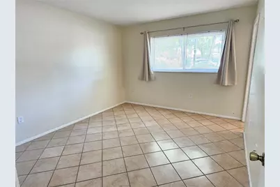 105 Base Avenue E, Venice, FL 34285 - Photo 19