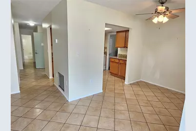 105 Base Avenue E, Venice, FL 34285 - Photo 17