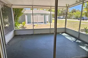 105 Base Ave E, Venice, FL 34285 - Photo 7