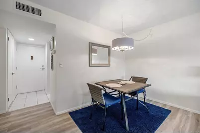 612 Bird Bay Drive S #118, Venice, FL 34285 - Photo 5