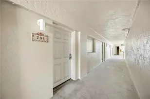 1150 Tarpon Center Dr, Venice, FL 34285 - Photo 43