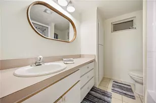 1150 Tarpon Center Dr, Venice, FL 34285 - Photo 31