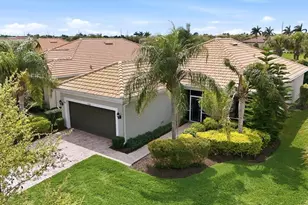 19369 Jacinda St, Venice, FL 34293 - Photo 3