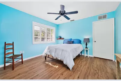 3972 Overlook Bend #28, Sarasota, FL 34232 - Photo 5