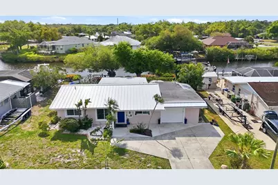 704 Portia Street N, Nokomis, FL 34275 - Photo 5