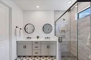 18575 Midsummer Pl, Venice, FL 34293 - Photo 17