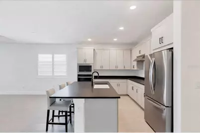 18575 Midsummer Place, Venice, FL 34293 - Photo 13