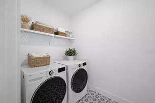 18575 Midsummer Pl, Venice, FL 34293 - Photo 25