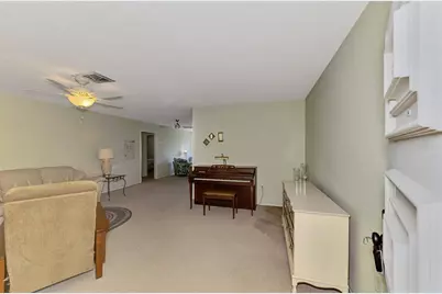 581 Crocus Road, Venice, FL 34293 - Photo 9