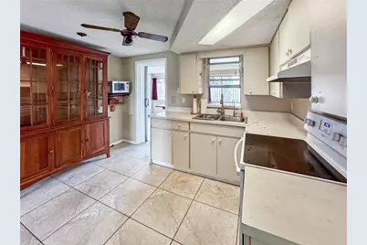 934 Fundy Road, Venice, FL 34293 - Photo 3