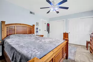 2796 Forest Pkwy S, Largo, FL 33771 - Photo 29