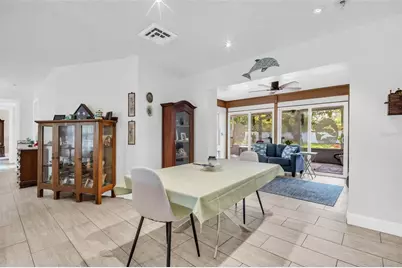 2796 Forest Parkway S, Largo, FL 33771 - Photo 13