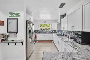 2796 Forest Pkwy S, Largo, FL 33771 - Photo 15