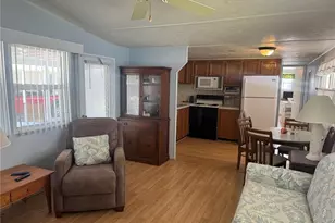 731 Camellia Dr, Venice, FL 34293 - Photo 3