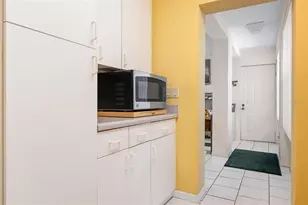 228 Southampton Ln, Venice, FL 34293 - Photo 33