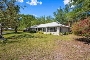 228 Southampton Ln, Venice, FL 34293 - Photo 37