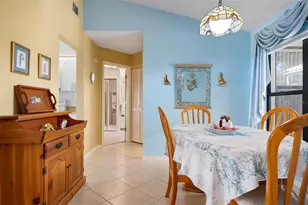 228 Southampton Ln, Venice, FL 34293 - Photo 11