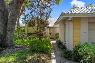 228 Southampton Ln, Venice, FL 34293 - Photo 3