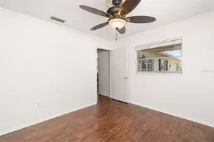 3136 Gulf Gate Dr, Sarasota, FL 34231 - Photo 17