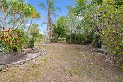 3136 Gulf Gate Drive, Sarasota, FL 34231 - Photo 33