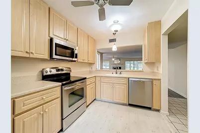 760 Village Circle #109, Venice, FL 34292 - Photo 21