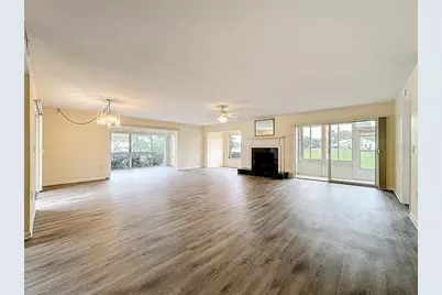 760 Village Circle #109, Venice, FL 34292 - Photo 9