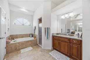 1223 Whitney Dr, Venice, FL 34292 - Photo 23