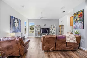 1223 Whitney Dr, Venice, FL 34292 - Photo 13