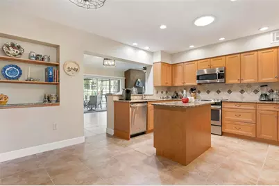 104 Alba Street W, Venice, FL 34285 - Photo 13