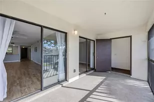 104 Capri Isles Blvd, Venice, FL 34292 - Photo 27