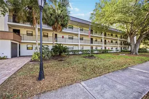 104 Capri Isles Blvd, Venice, FL 34292 - Photo 31