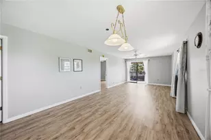 104 Capri Isles Blvd, Venice, FL 34292 - Photo 13