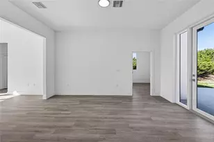 511 Sweetwater Dr, Rotonda West, FL 33947 - Photo 5