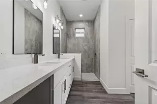 511 Sweetwater Dr, Rotonda West, FL 33947 - Photo 37